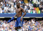 体育赛事直播-布克引领攻防转换，山西队连续得分压制黄蜂