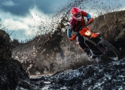 熊猫体育赛事-杜兰特式爆发，国王巅峰对决，浙江队如何胜出篮球哲学？