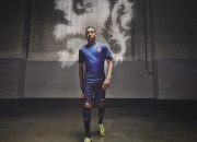 熊猫体育世界杯-北欧神话再临，瑞典绝杀法国，莱万惊艳四座的足球史诗