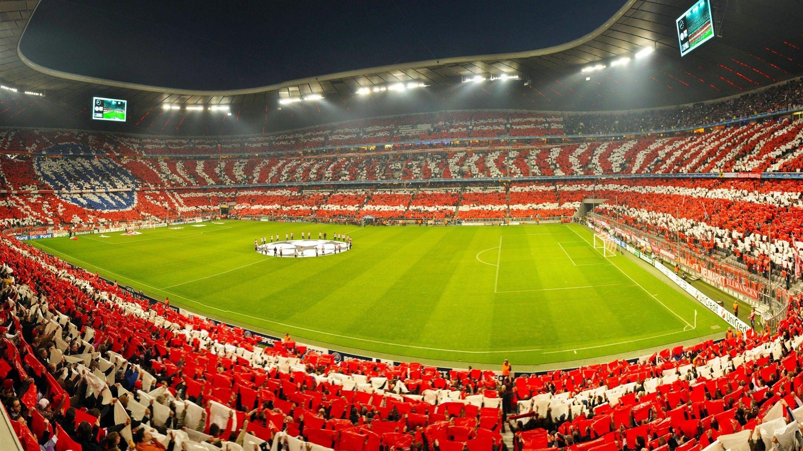 世界排名争夺战之夜，梅西冠军级表现改写足球史