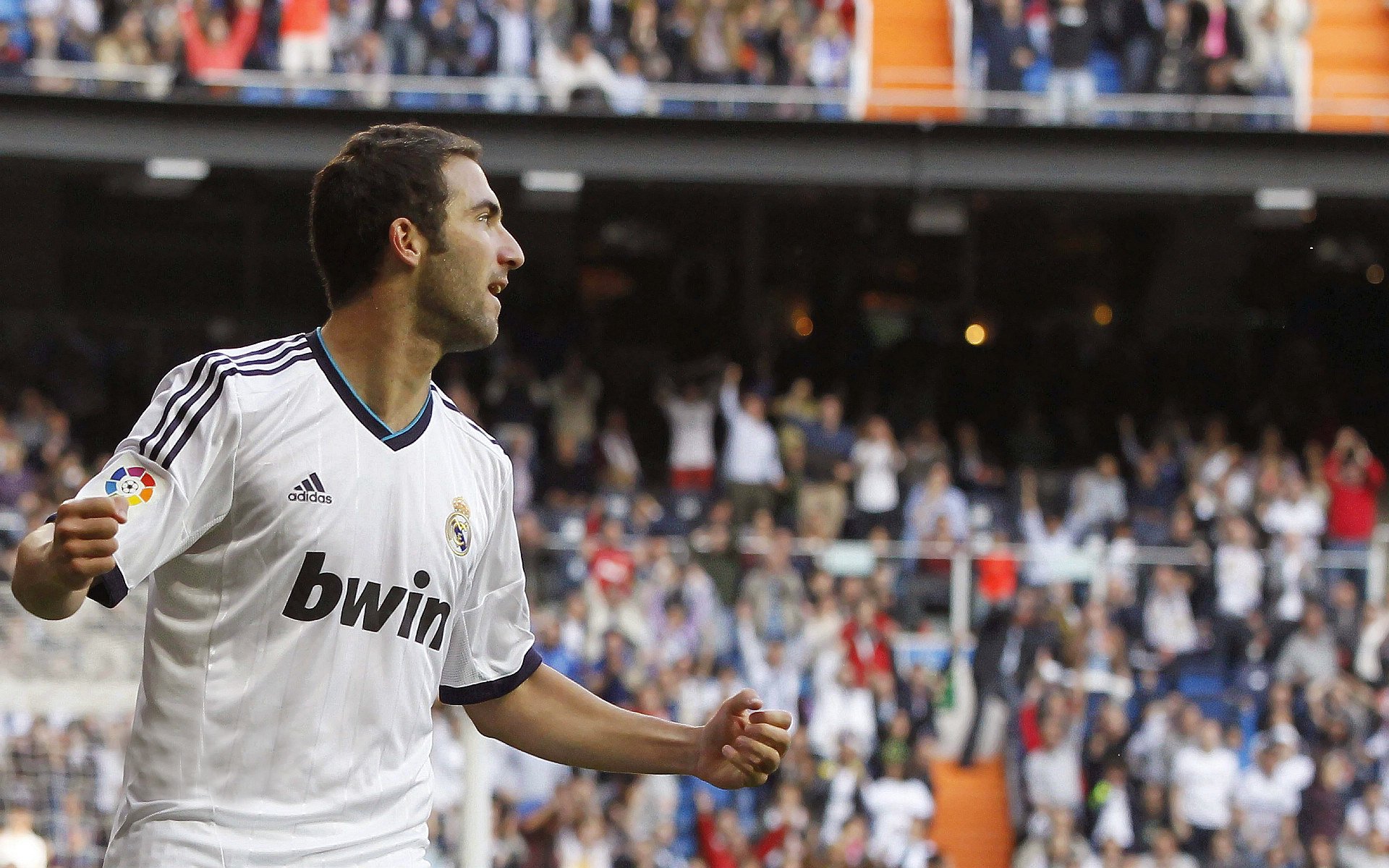 硬仗基因与关键先生，从贝蒂斯爆冷到福登接管，解读竞技体育的大心脏时刻